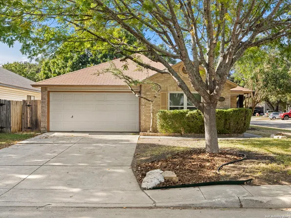 13143 WOLLER PATH, San Antonio, TX 78249