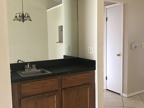 5th image of 5135 Indian Lakes Ct APT 2