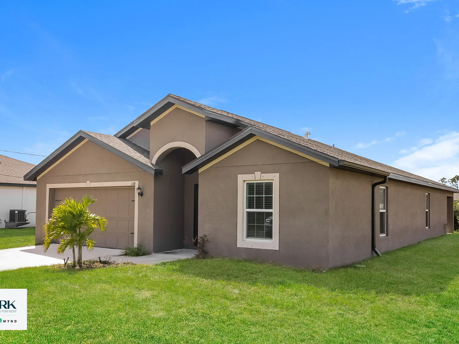 4 bed, 2.0 bath, 1857 sqft, $2,045 — Photo 3