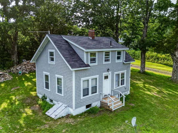 4 Burgess Road, Guilford, ME 04443