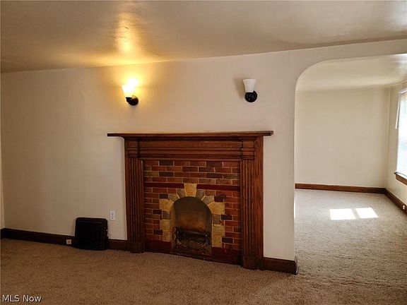 3rd image of 235 Courtland Ave