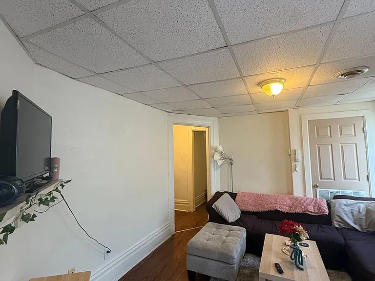 416 McKee Place — Photo 6
