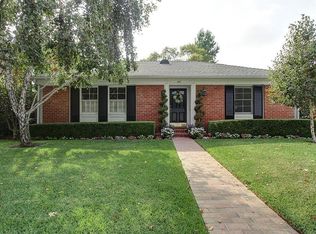 387 Wenham Rd, Pasadena, CA 91107