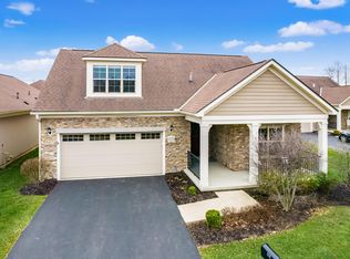 101 Courtyard Crossing Dr, Powell, OH 43065