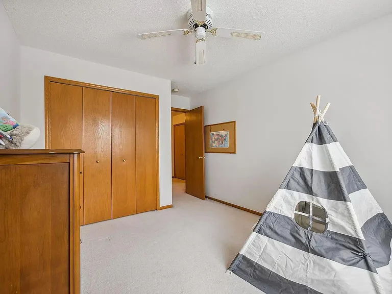 15614 Garnet Way — Photo 8