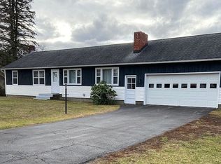 29 Barnum St, Milton, VT 05468
