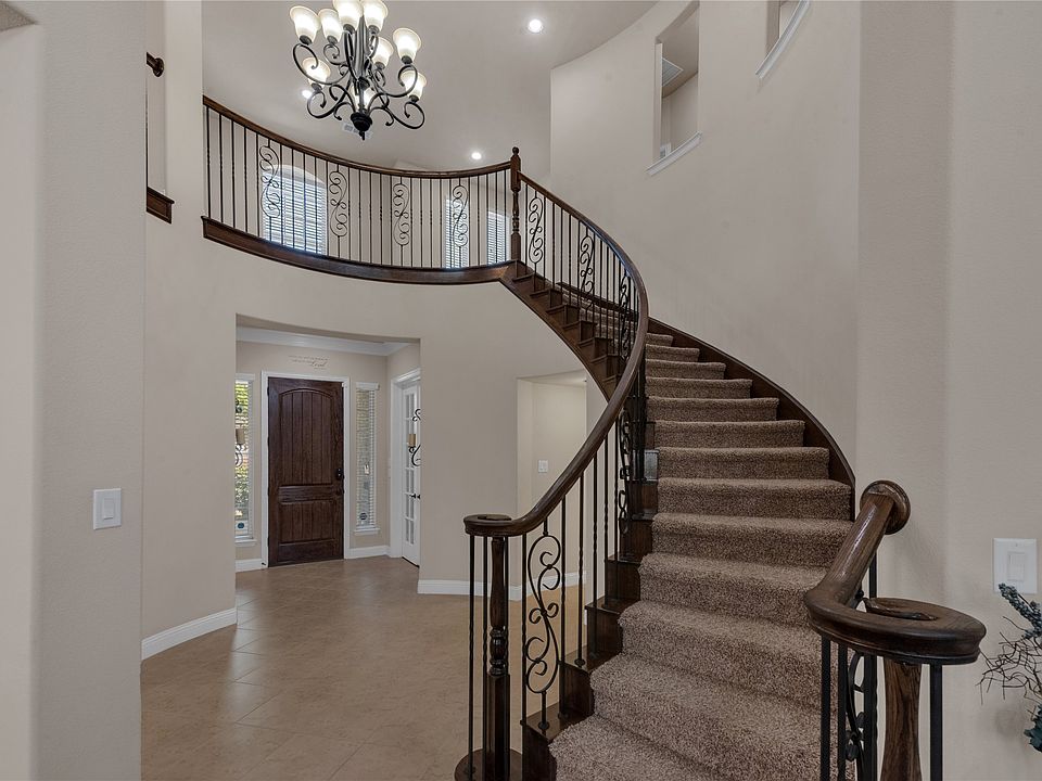 1st image of 3508 Biscayne Dr