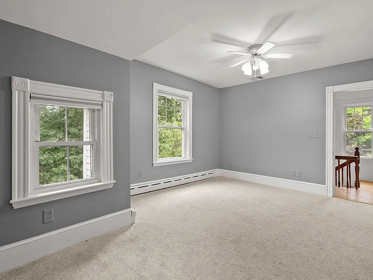 103 Hollis Ave — Photo 19