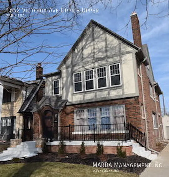 1652 Victoria Ave #UPPER — Photo 26