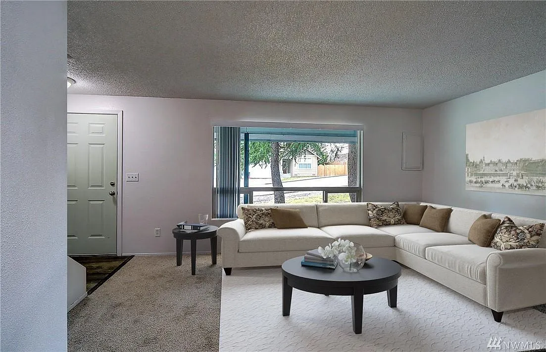 6026 Seahurst Ave — Photo 3