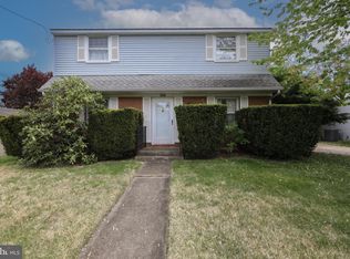 101 Green Ridge Rd, Voorhees, NJ 08043