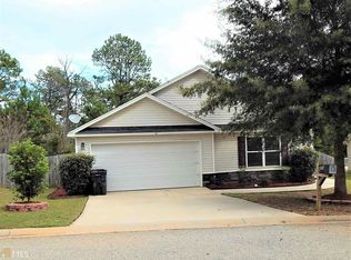 421 Haddenham Ct, Perry, GA 31069