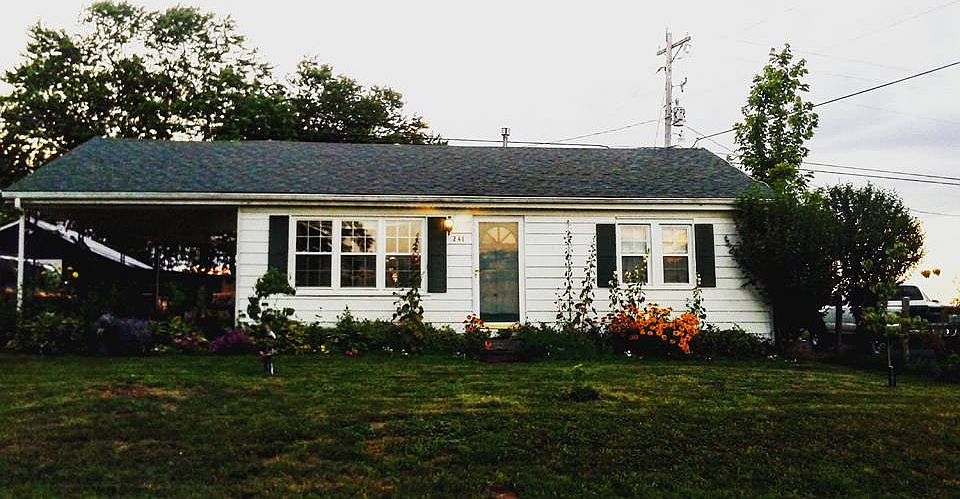 1st image of 241 Stevens Ln