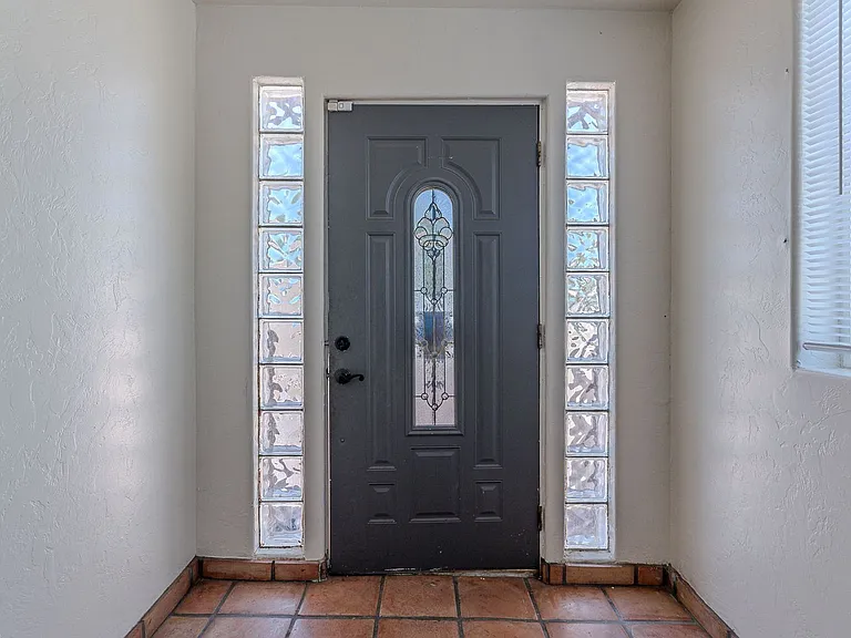 3118 N Santa Rita Ave — Photo 7