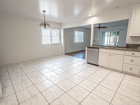 5th image of 22938 Sycamore Creek Dr