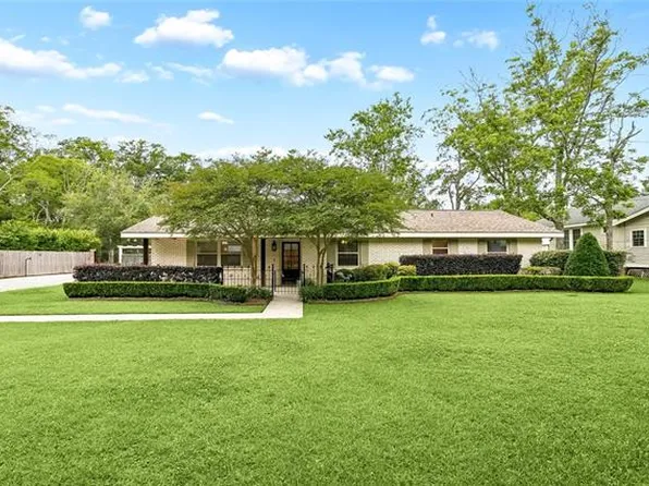 426 Lafitte St, Mandeville, LA 70448