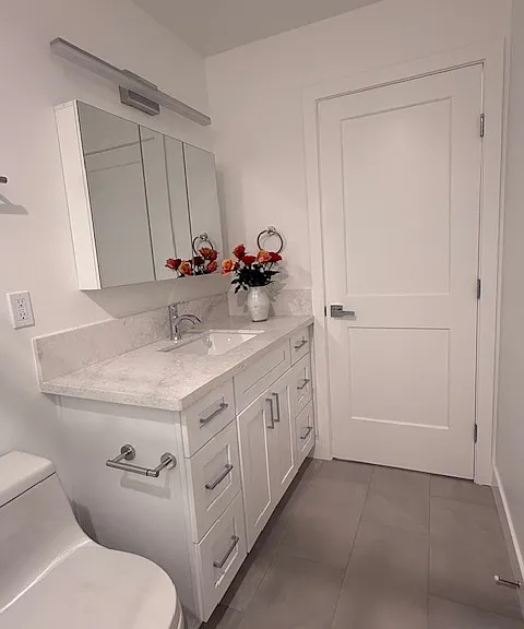 16903 Cedar Ct #16909 — Photo 8