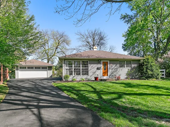 3101 Saint James St, Rolling Meadows, IL 60008