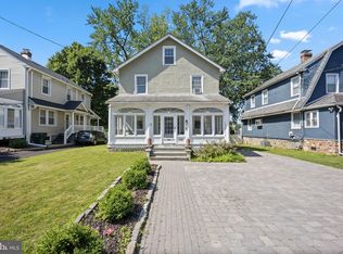 2042 Susquehanna Rd, Abington, PA 19001