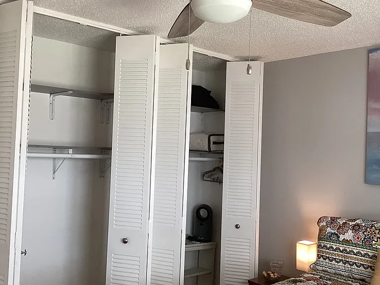 7701 Starkey Rd #110 — Photo 8