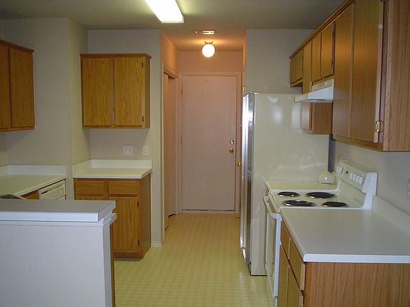 2nd image of 9627 Sugar Hill Dr #B