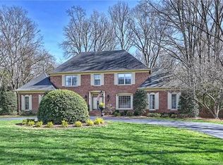 1901 Clematis Dr, Charlotte, NC 28211