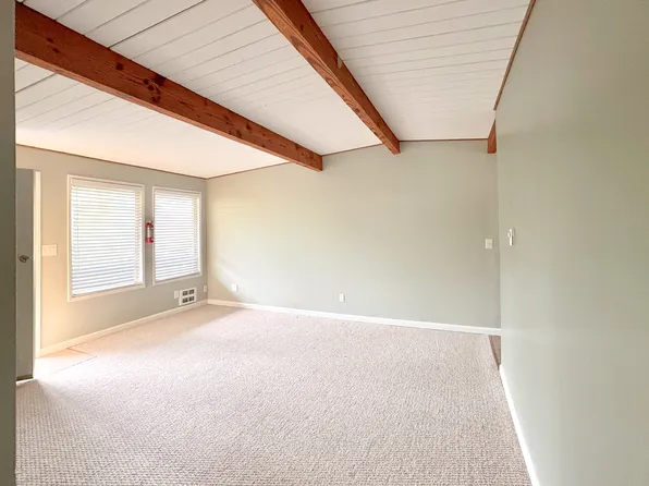 21521 73rd Pl W #11, Edmonds, WA 98026