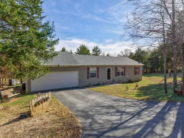 9699 Lake Circle Dr, Bonne Terre, MO 63628