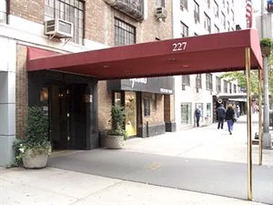 Sold by Douglas Elliman | media 23