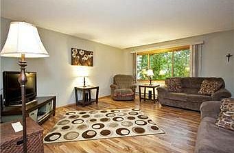 1st image of 2302 Hillcrest Dr #1