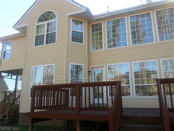 4th image of 108 Wellington Cir