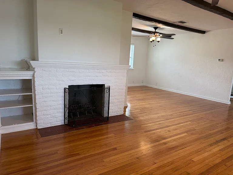 384 Terry Ln — Photo 14