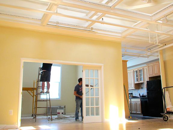 4th image of 101 W 18th St APT 5D