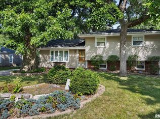 8705 N Picture Ridge Rd, Peoria, IL 61615