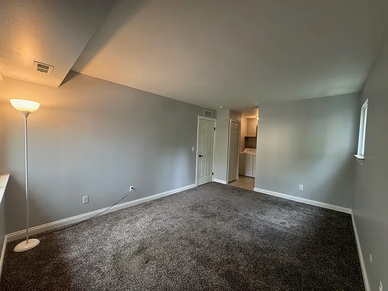 38271 Fairway Ct #104B — Photo 12