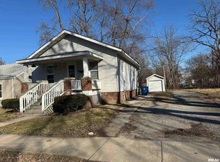 2156 S 13th St, Springfield, IL 62703