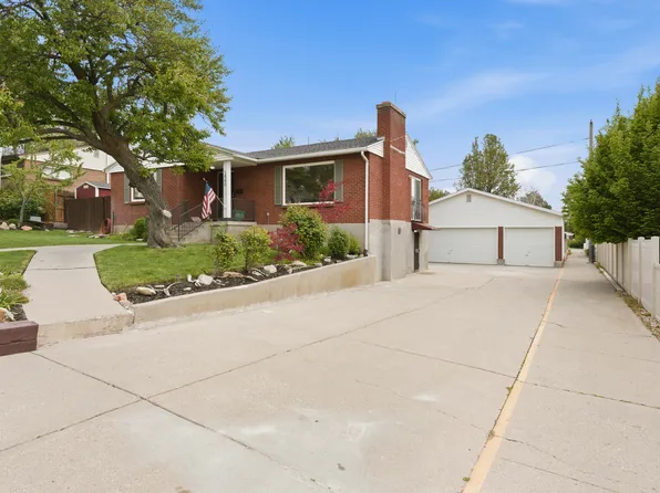 1860 E Northwoodside Dr, Holladay, UT 84124