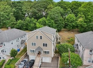 89 Overland Rd #1, Waltham, MA 02451
