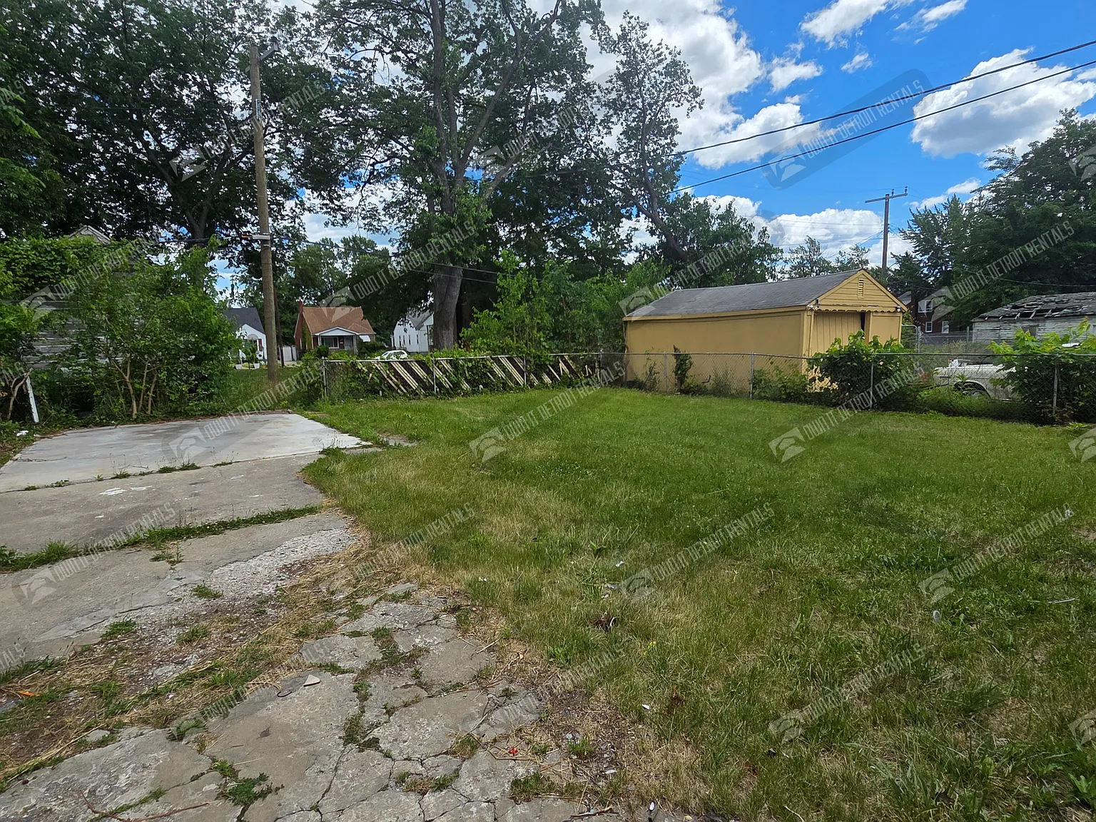 House - Bungalow — Photo 3