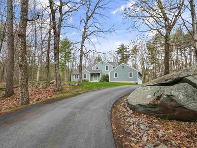 9 Maxwell Drive, Brookline, NH, 03033