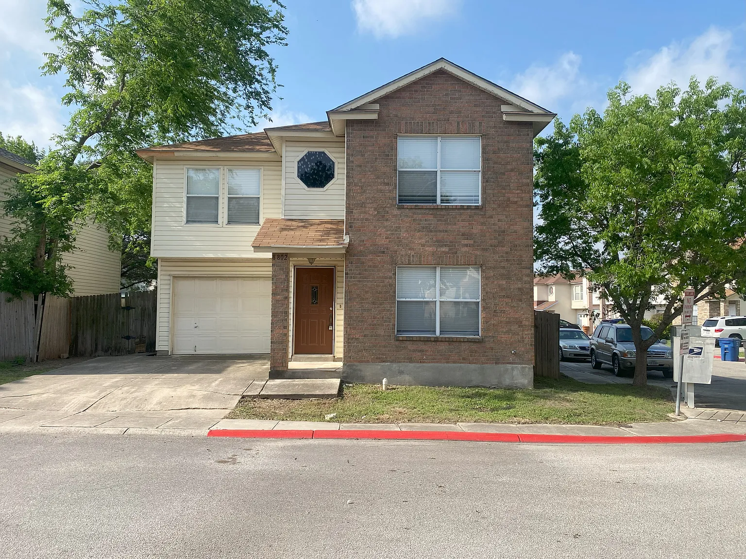 3 bed, 2.5 bath, 1734 sqft, $1,650 — Photo 1