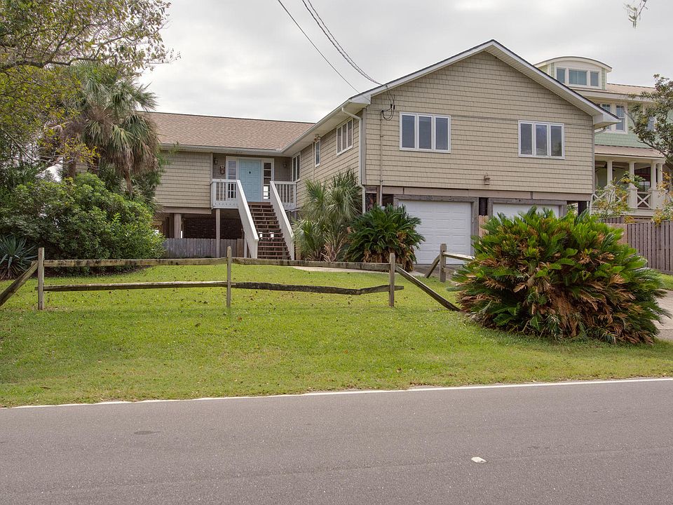 1st image of 1105 E Arctic Ave