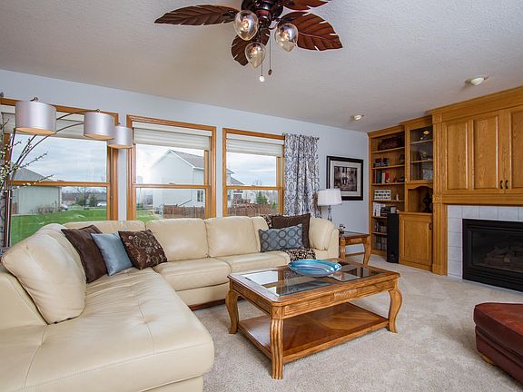 2nd image of 6658 Clearwater Creek Dr