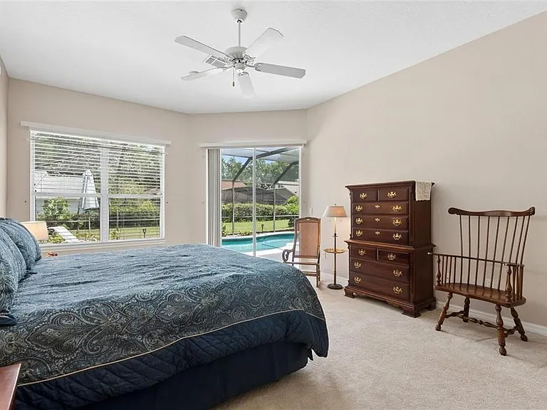 3865 Winding Lake Cir — Photo 18