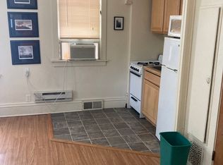 604 W Main St APT 3, Urbana, IL 61801