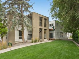 172 W Clinton Ave