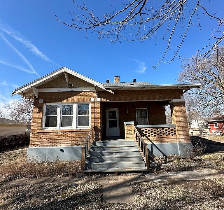 204 S Barbeck St, Holyrood, KS 67450 Zillow