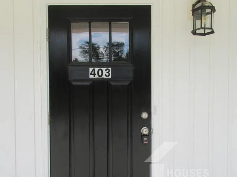 403 Bramlett Rd — Photo 3