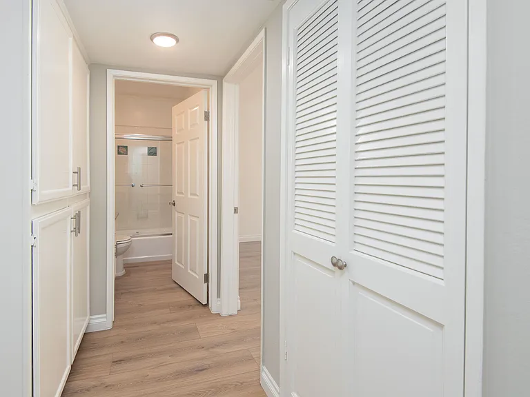 7120 Ramsgate Ave #106 — Photo 8