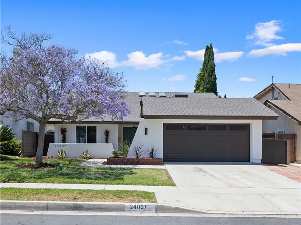 24007 Fernlake Dr, Harbor City, CA 90710